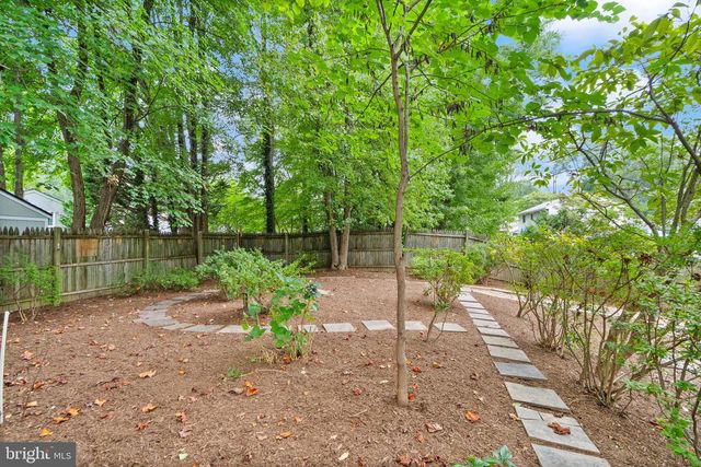 10816 VERDE VISTA DR, Fairfax, VA 22030