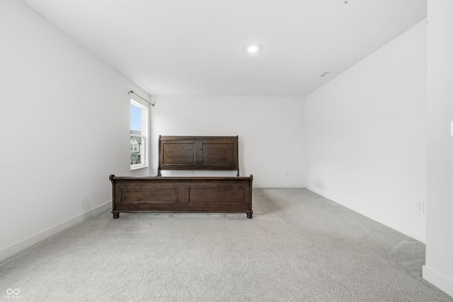 992 Kendrick Street, Greenwood, IN 46143