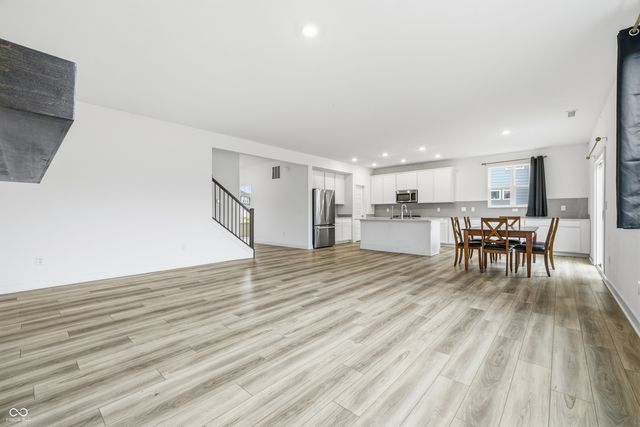 992 Kendrick Street, Greenwood, IN 46143