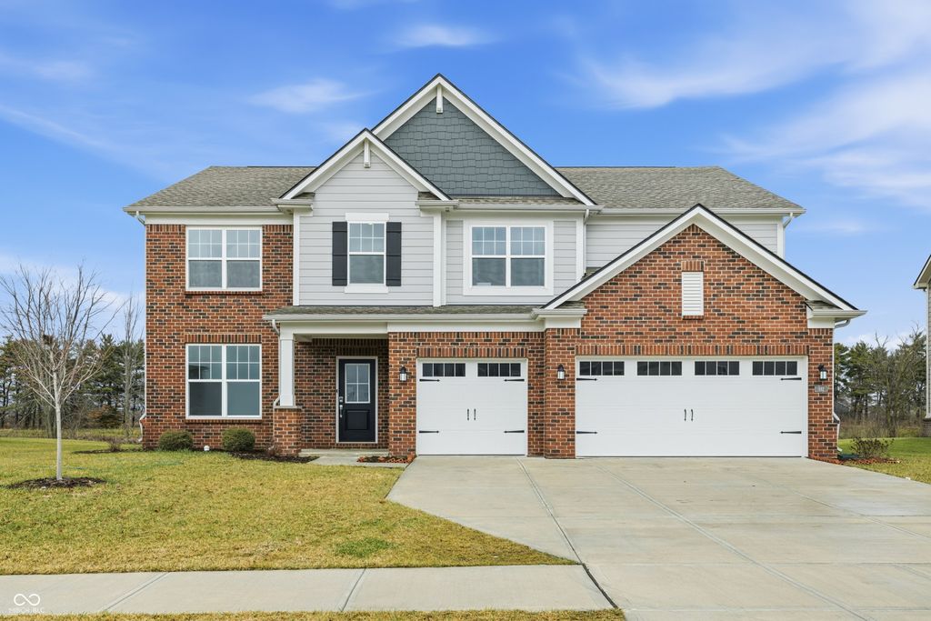 992 Kendrick Street, Greenwood, IN 46143