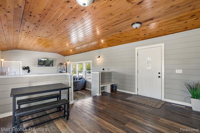 8580 Silver Creek Road, Whitehall, MI 49461