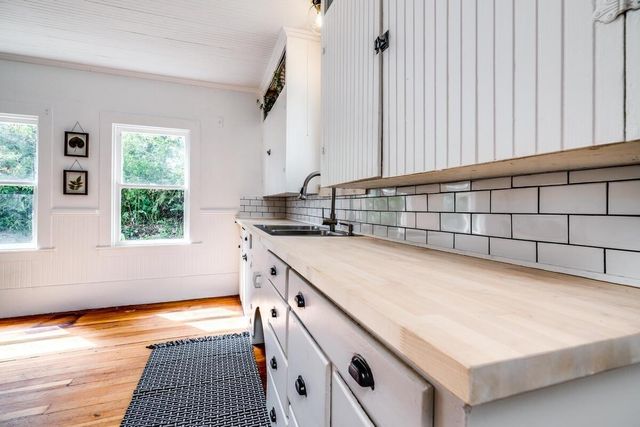 8355 Michigan Bluff Rd, Foresthill, CA 95631