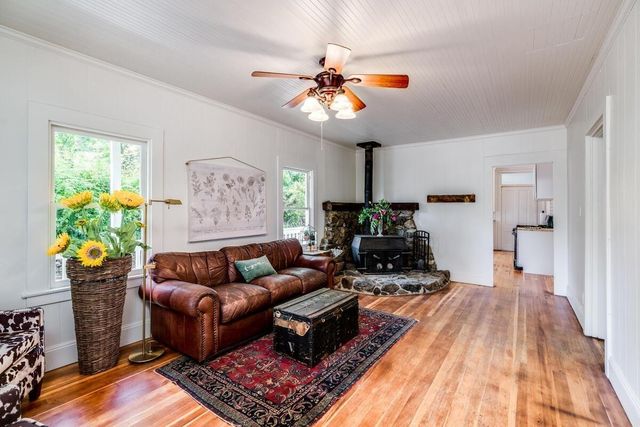 8355 Michigan Bluff Rd, Foresthill, CA 95631