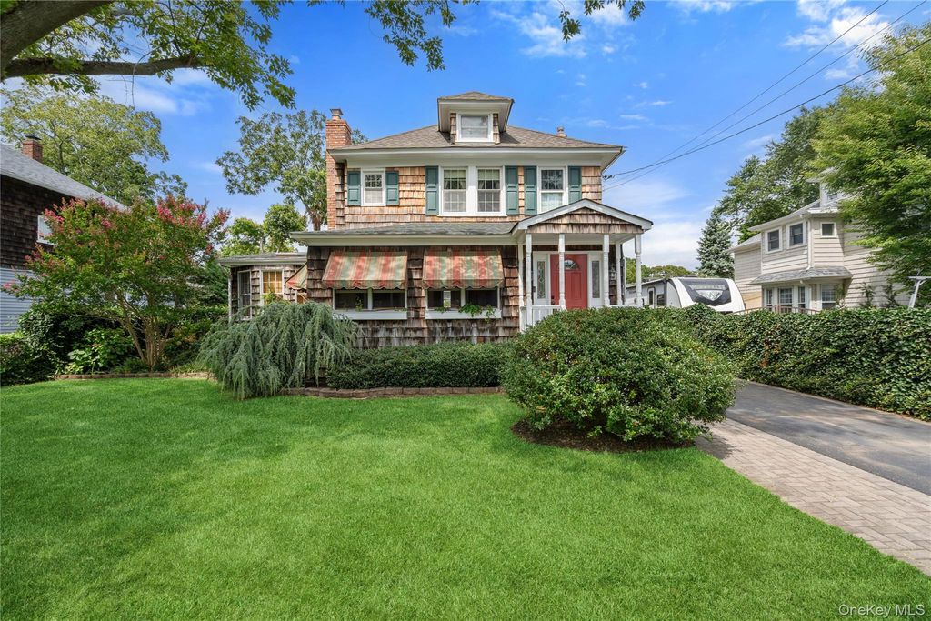 51 Hamilton Street, Sayville, NY 11782 — exterior