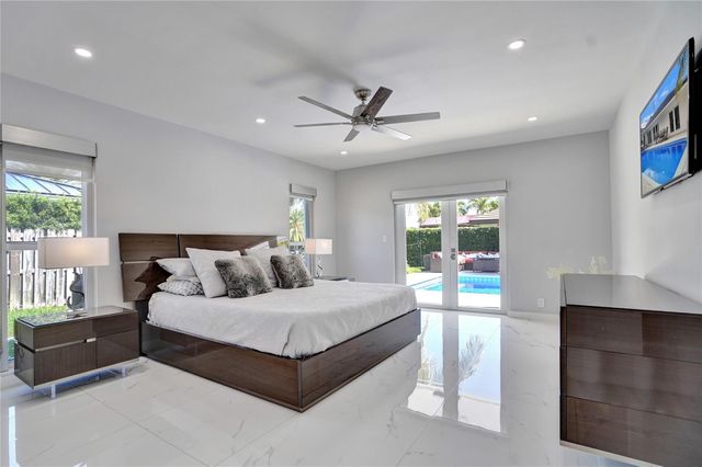 4030 Bayview Drive, Fort Lauderdale, FL 33308