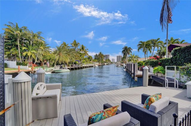 4030 Bayview Drive, Fort Lauderdale, FL 33308
