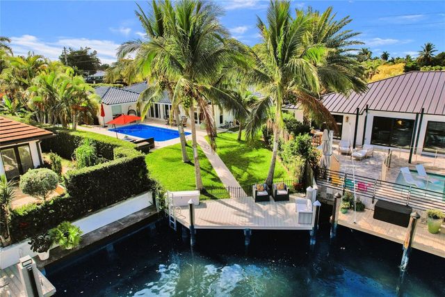 4030 Bayview Drive, Fort Lauderdale, FL 33308