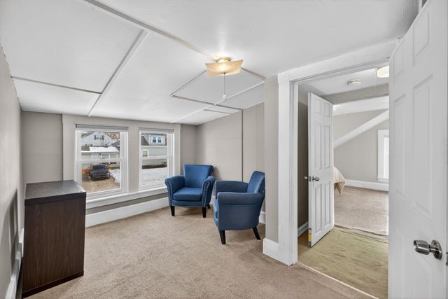 55 S Hall Street, Manchester, NH 03103