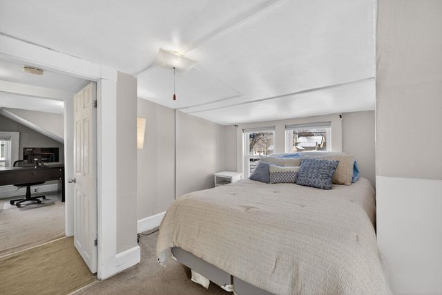 55 S Hall Street, Manchester, NH 03103