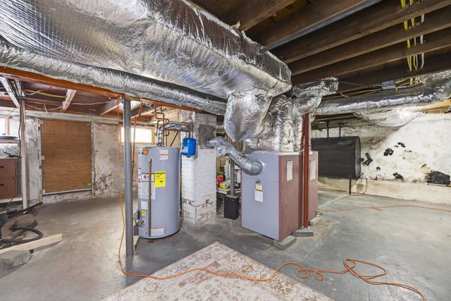 55 S Hall Street, Manchester, NH 03103