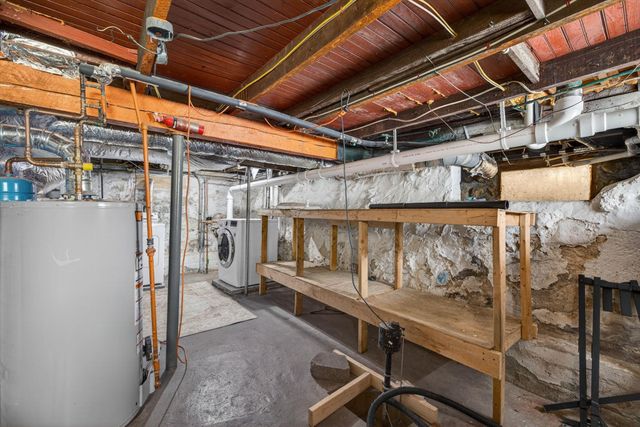 55 S Hall Street, Manchester, NH 03103