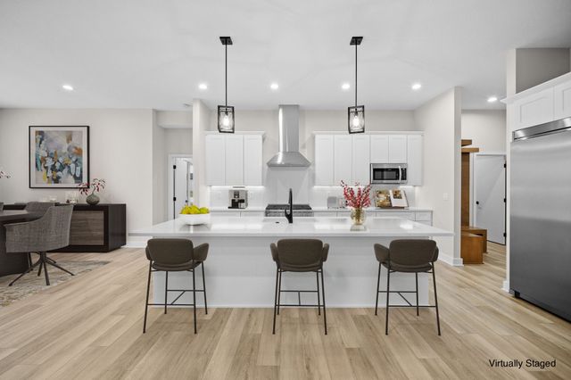 18007 Hammontree Circle, Clive, IA 50325