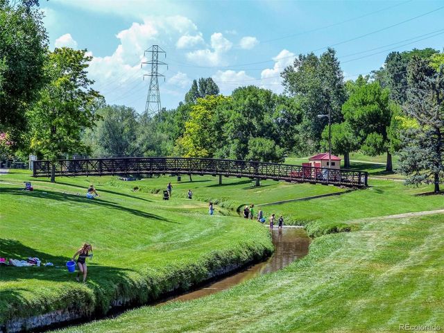 800 W Belleview Avenue 306, Englewood, CO 80110