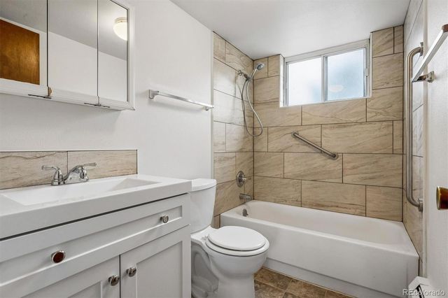 800 W Belleview Avenue 306, Englewood, CO 80110
