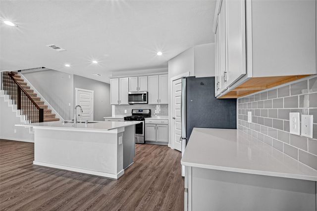 13126 Lago Acero Lane, Texas City, TX 77568
