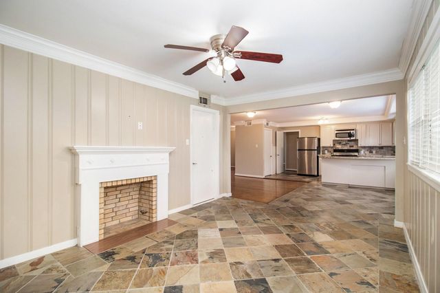 8418 Lorrie Drive, Houston, TX 77025