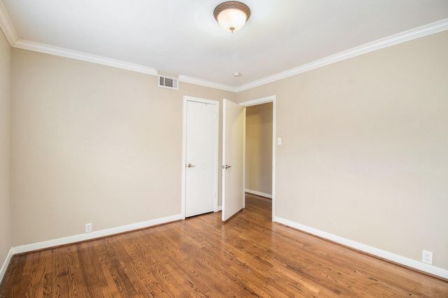 8418 Lorrie Drive, Houston, TX 77025