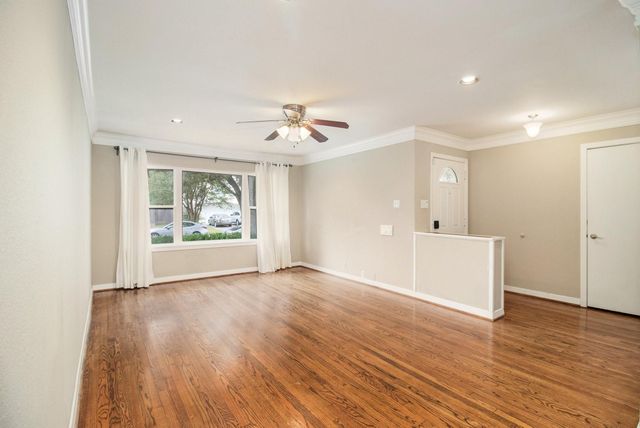 8418 Lorrie Drive, Houston, TX 77025