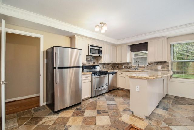 8418 Lorrie Drive, Houston, TX 77025