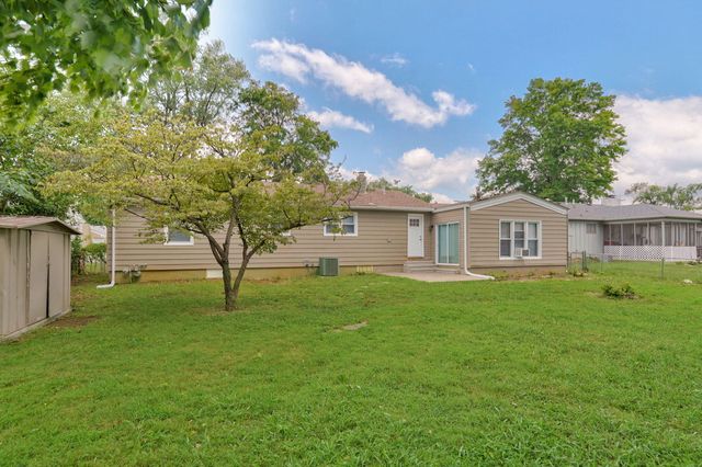 1840 S Glencrest Avenue, Springfield, MO 65804
