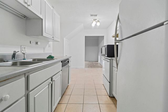 755 Burcale Rd Apt M2, Myrtle Beach, SC 29579