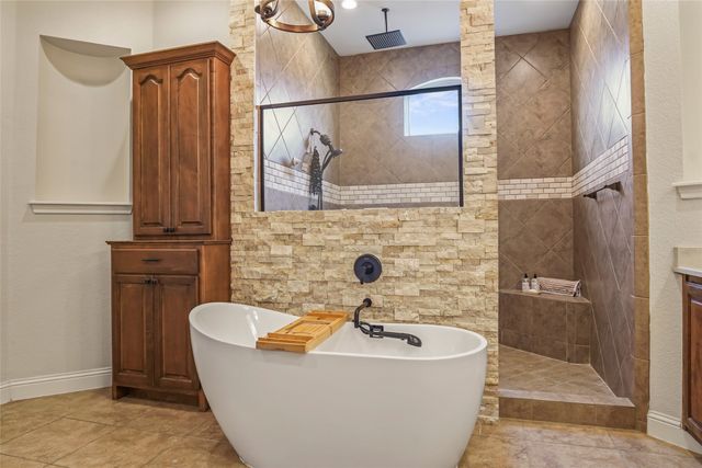 415 Bent Creek Cove, Argyle, TX 76226