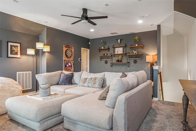 415 Bent Creek Cove, Argyle, TX 76226