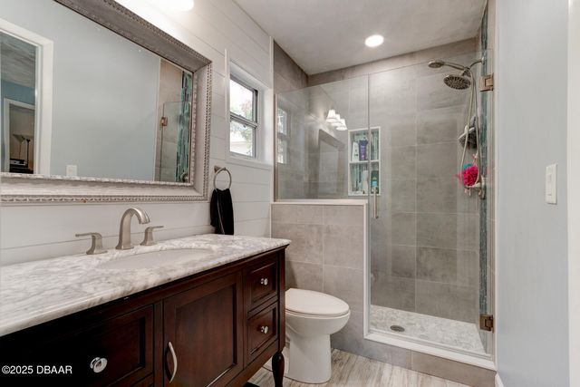 22 Red Maple Circle, Ormond Beach, FL 32174