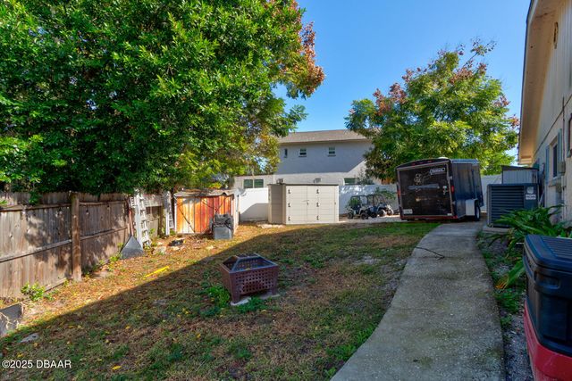 22 Red Maple Circle, Ormond Beach, FL 32174