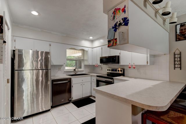 22 Red Maple Circle, Ormond Beach, FL 32174