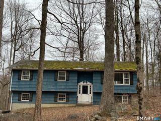 79 Rita Drive, New Fairfield, CT 06812