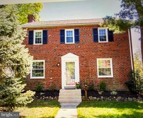 2708 GARRETT RD, Drexel Hill, PA 19026