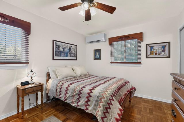 813 Madeira Drive NE, Albuquerque, NM 87108