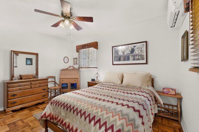 813 Madeira Drive NE, Albuquerque, NM 87108