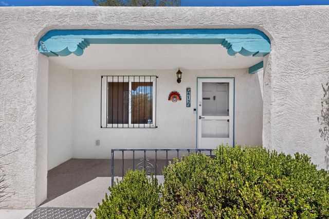 813 Madeira Drive NE, Albuquerque, NM 87108