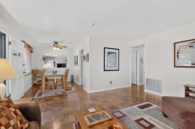 813 Madeira Drive NE, Albuquerque, NM 87108