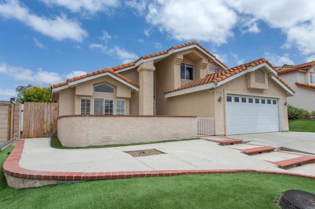 9208 Calle De Vista Oeste, San Diego, CA 92129