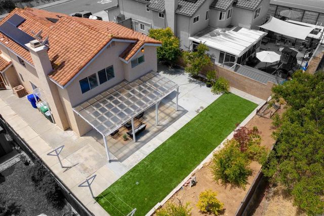 9208 Calle De Vista Oeste, San Diego, CA 92129
