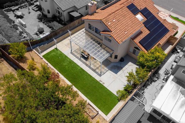 9208 Calle De Vista Oeste, San Diego, CA 92129