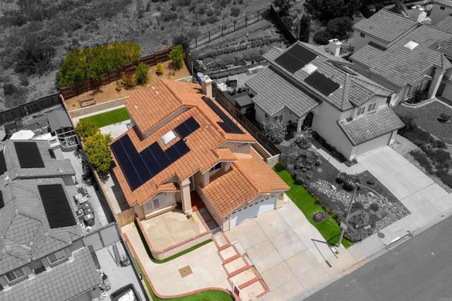 9208 Calle De Vista Oeste, San Diego, CA 92129