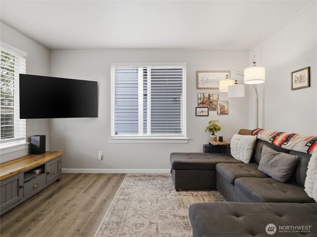 2214 179th Street Ct E, Tacoma, WA 98445