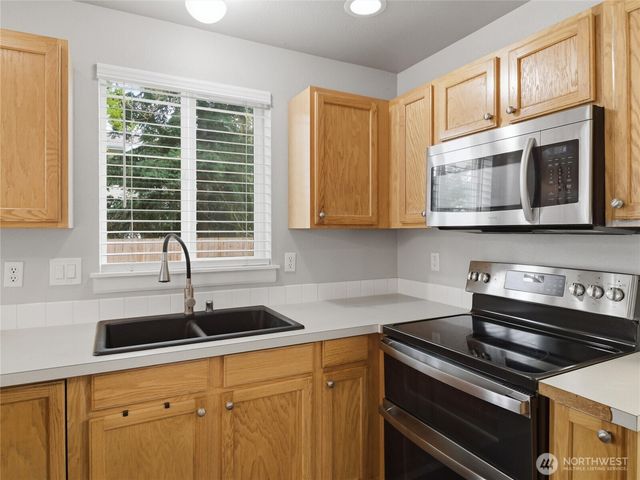 2214 179th Street Ct E, Tacoma, WA 98445