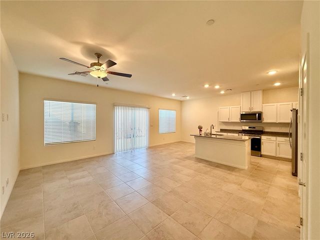 1085 Gentle Swan Street, Henderson, NV 89011