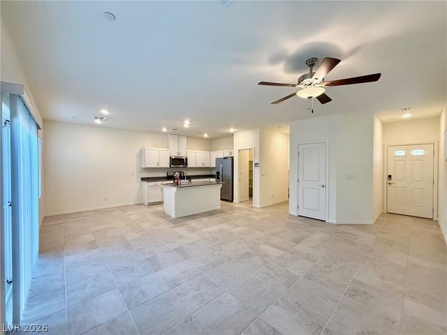 1085 Gentle Swan Street, Henderson, NV 89011