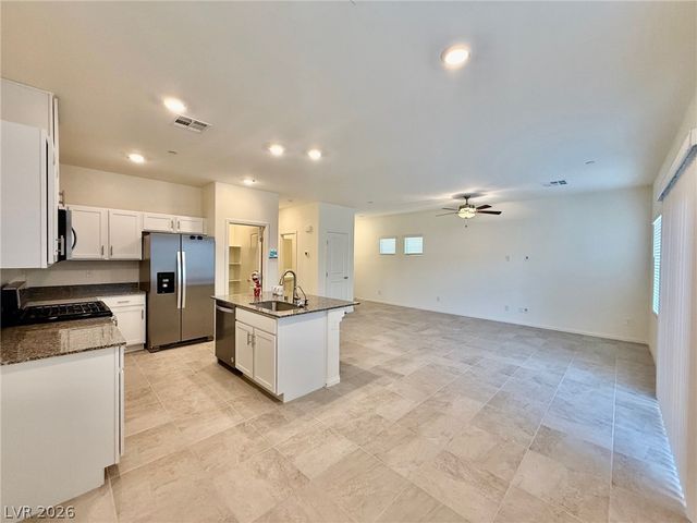 1085 Gentle Swan Street, Henderson, NV 89011
