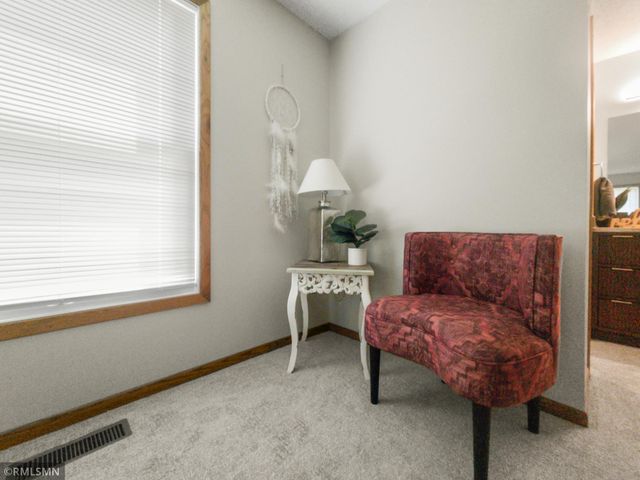 1977 Gold Trail A, Eagan, MN 55122