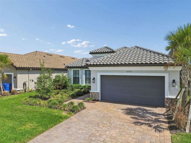 4292 GRATICOLA ROAD, Wesley Chapel, FL 33543