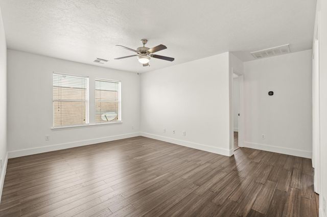 10727 Marigold Glen Way, Houston, TX 77034