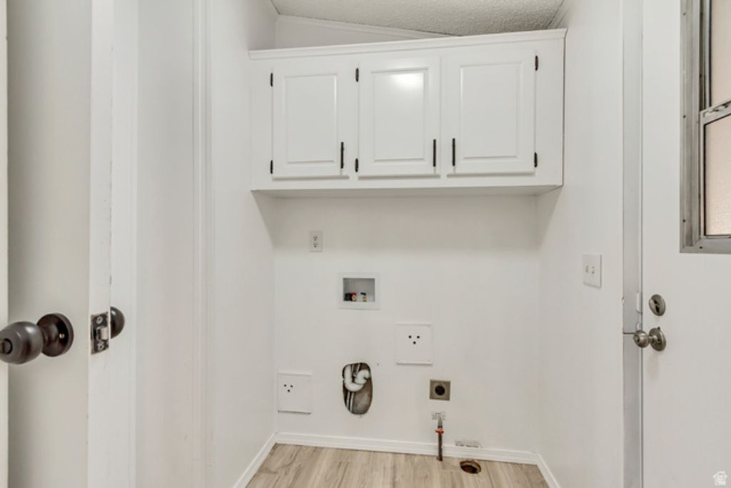 Image 12 of property listing at 1109 W BARBERRY DR #135, Taylorsville, UT 84123