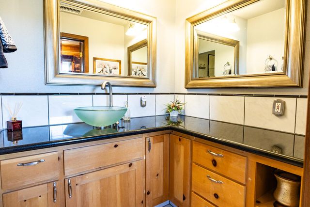 42366 Holiday Way, Coarsegold, CA 93614